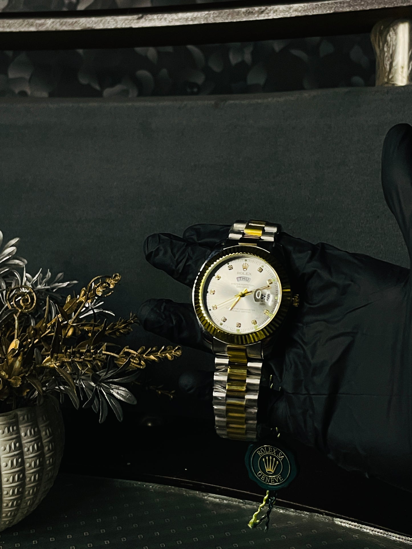 Rolex Oyster Perpetual Day/Date – Classic White Dial